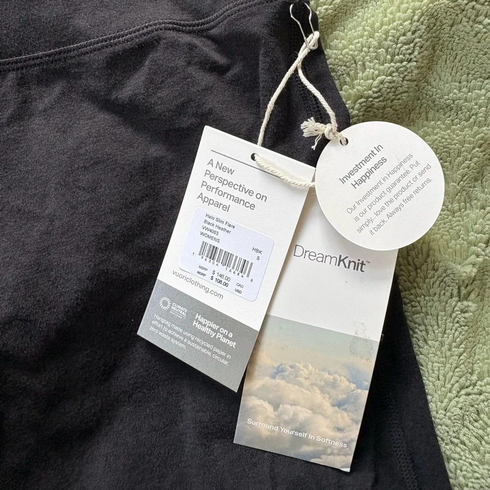 Vuori Halo Slim Flare Pant - Picture 2 of 6